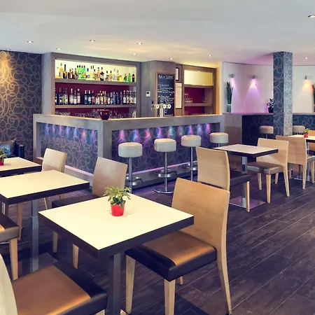 Mercure Strasbourg Aeroport ホテル