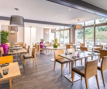 Mercure Strasbourg Aeroport ホテル 4*