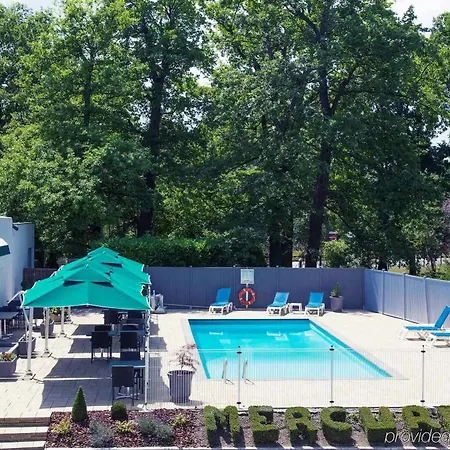 Hotel Mercure Strasbourg Aeroport 4*